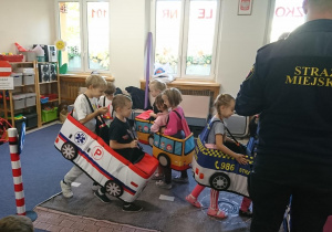 Aktywności zorganizowane podczas spotkania z Funkcjonariuszami Straży Miejskiej.