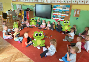 aktywności w grupie z okazji dnia kropki