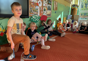 dzieci podczas zabaw z okazji "Dnia Dyni"