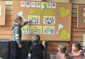 1 wspólne omawianie andrzejkowych tradycji