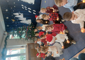 występ z światełkami