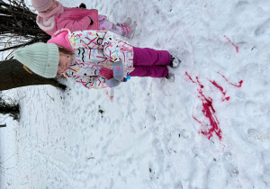 Malowanie na śniegu