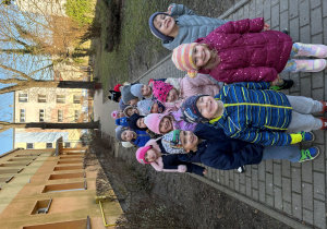 Spacer do biblioteki